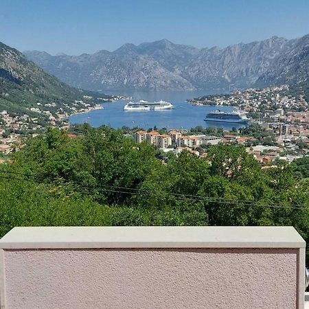 Tim Lägenhet Kotor Exteriör bild